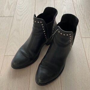 Steve Madden Black Leather Boots